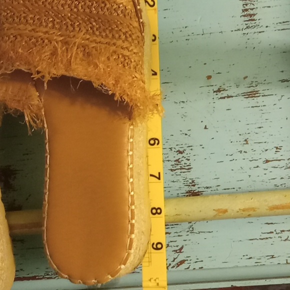 Hemp/soft burlap straw platform  slides - Picture 8 of 11